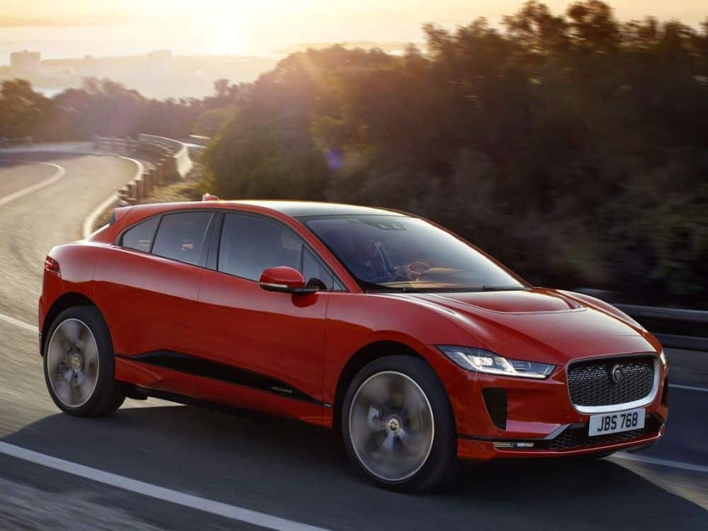 VOITURES ELECTRIQUES AUTONOMIE