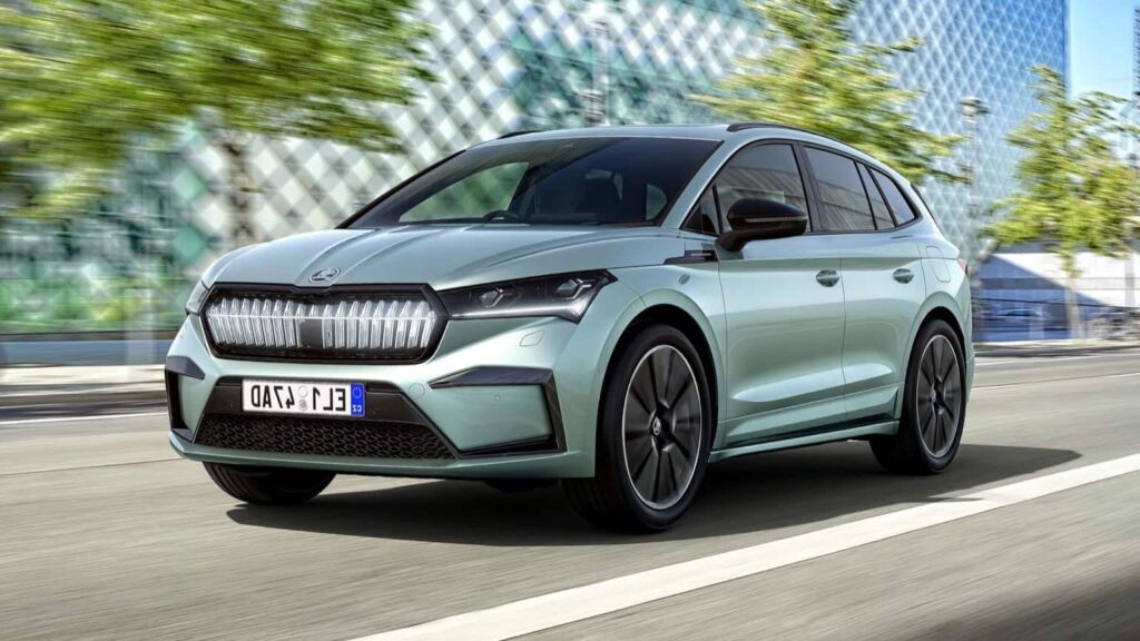 skoda enyaq iv cote droit