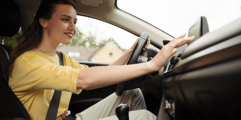 écran tactile voiture